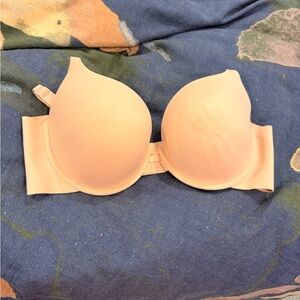 Everyday Seamless Strapless Push-Up Bra